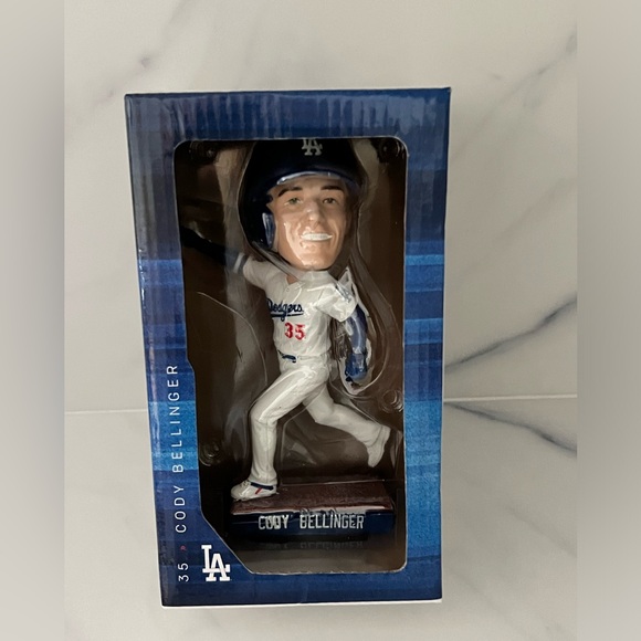 Cody Bellinger MLB Bobblehead Bobble Head SGA 2019 4/13 Dodgers Baseball MVP - Picture 1 of 8